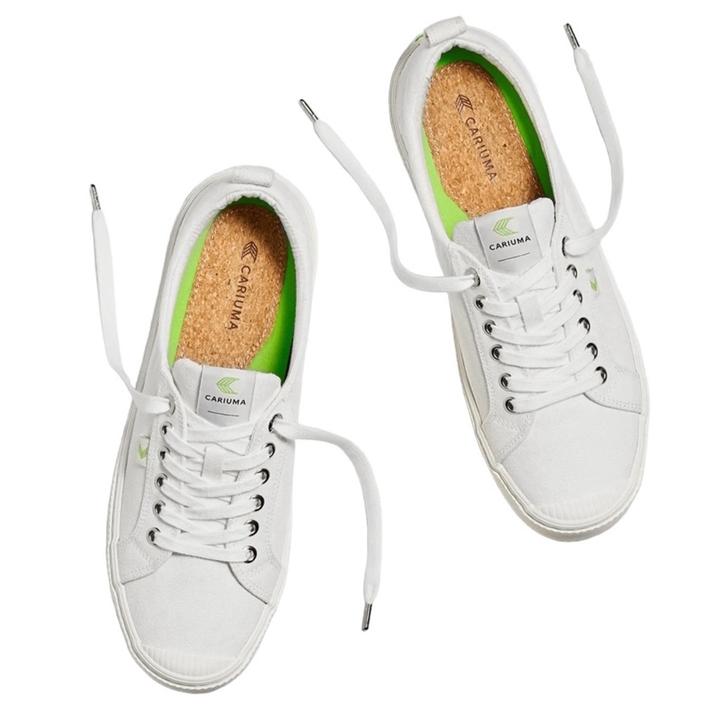 Cariuma OCA Low Off-White Canvas Sneakers Shoes - Picture 3 of 8